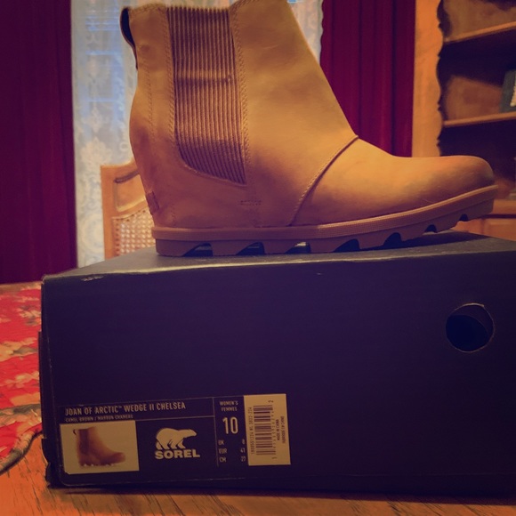 Sorel Shoes - Brand new sorel Joan of arch boots